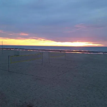 In Near The Sea, Cleaning Included * Koksijde